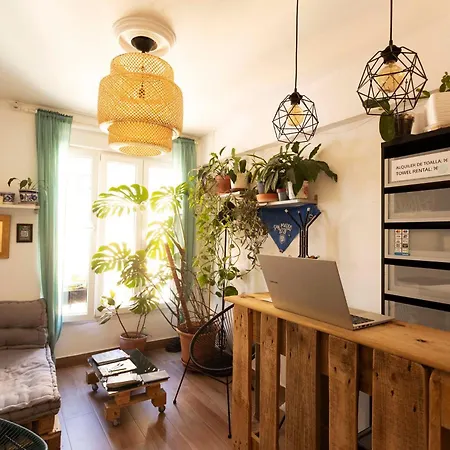 ホステル Green Hostel Oviedo