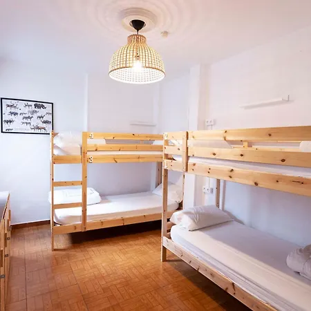 Green Hostel Oviedo *