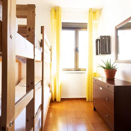 Green Hostel Oviedo オビエド