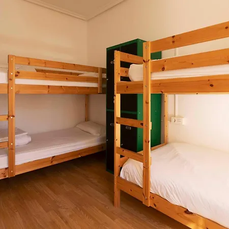 Green Hostel Oviedo *