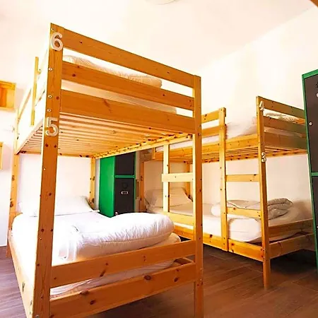 Green Hostel Oviedo * Oviedo