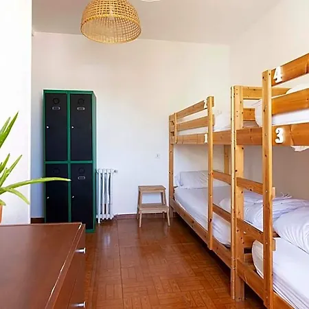 Green Hostel Oviedo Hostel *