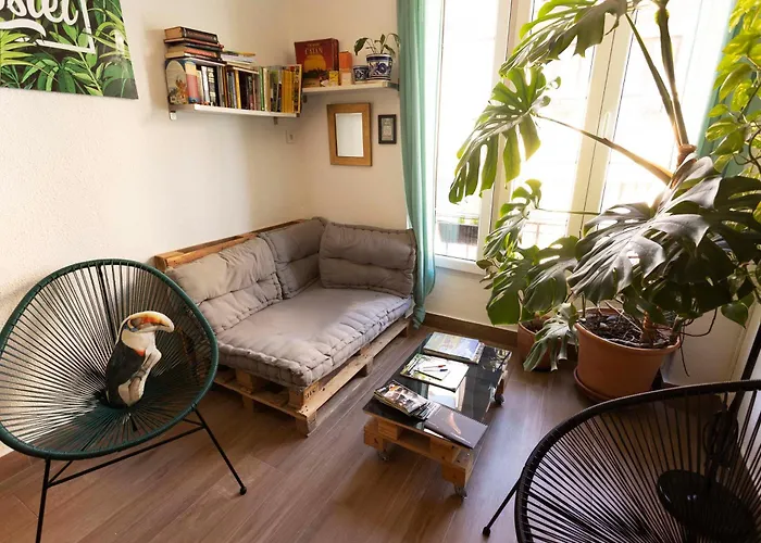 بيت شباب Green Hostel Oviedo