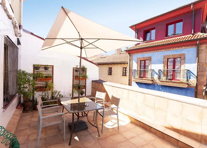 Green Hostel Oviedo بيت شباب اوفيدو